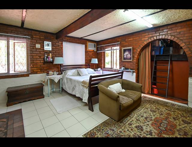 5 BEDROOM HOUSE FOR SALE IN WESTVILLE